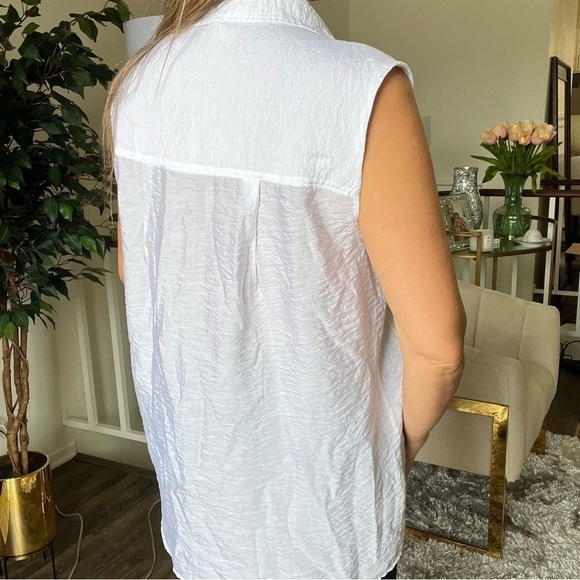 H&M White Short Sleeves Collared White Buttoned Down Shirt Size M - Picture 2 of 10